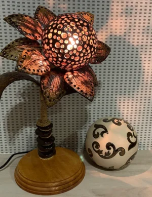 Sunflower Coconut Lamp Coconut Tree Shell Bedroom Lamp Tree Table Light Wooden Palm