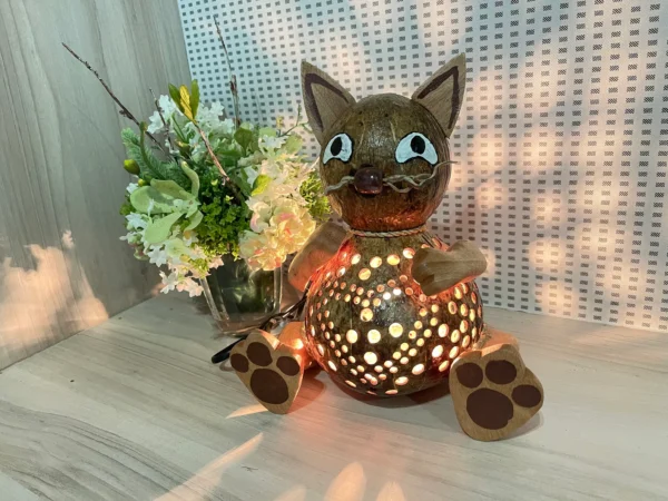 Cat Puss Pussy Animal Lamp Coconut Shell Bedroom Lamp Table Floor Light Coconut Wooden Lantern