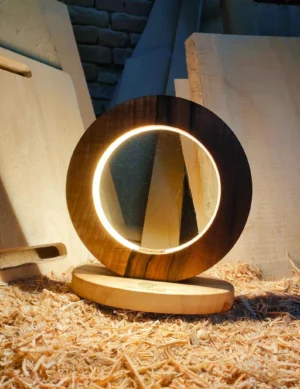 Night lamp - walnut wood