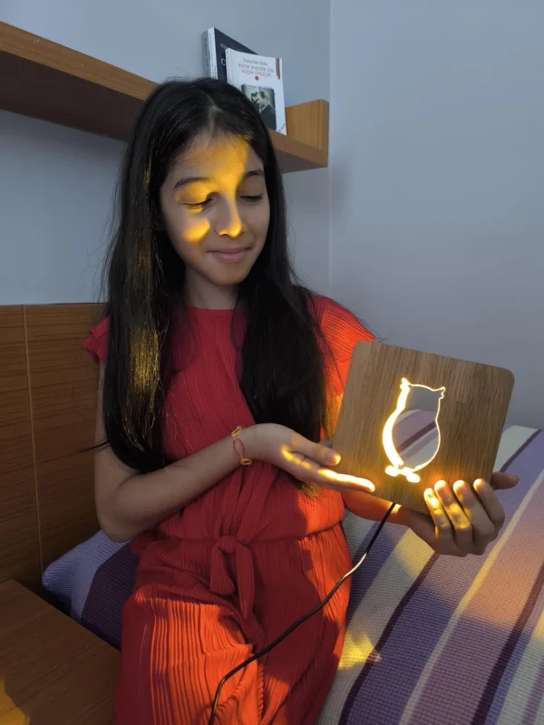 Wooden Night Light, Table Light Decor, Handmade Oak Wood Bedside Light USB Powered, Owl Shape - Image 3
