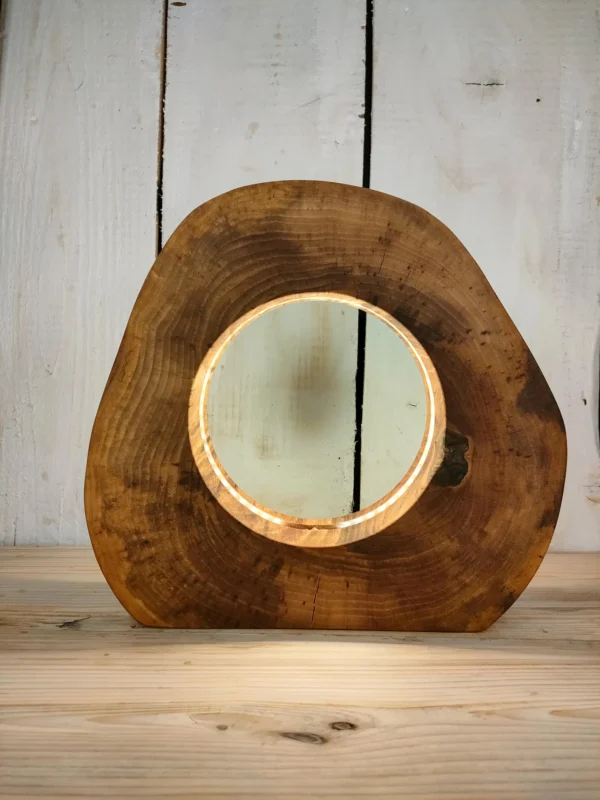 Walnut lamp - Image 6