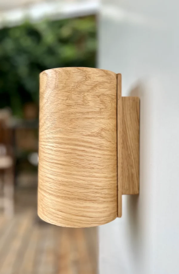 Aplique de pared fabricado en madera de roble y chapa de roble natural. Luz hermosa. lámpara original. luz asombrosa. hecho a mano - Image 4