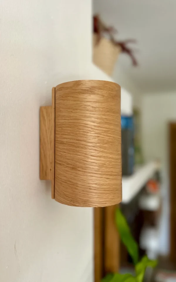 Aplique de pared fabricado en madera de roble y chapa de roble natural. Luz hermosa. lámpara original. luz asombrosa. hecho a mano - Image 6