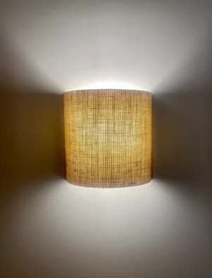 Elegant Wall Lamp – Semi-Circular Solid Oak Base and Rattan Fabric Shade – Rustic Wall Sconce for Cozy, Warm & Stylish Home Lighting.