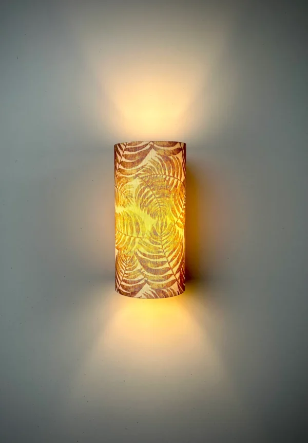 Solid Oak Wall Lamp – Handmade Sconce with Leaf Pattern Shade – Rustic & Nature-Inspired Lighting for Cozy and Stylish Home Decor - Image 3
