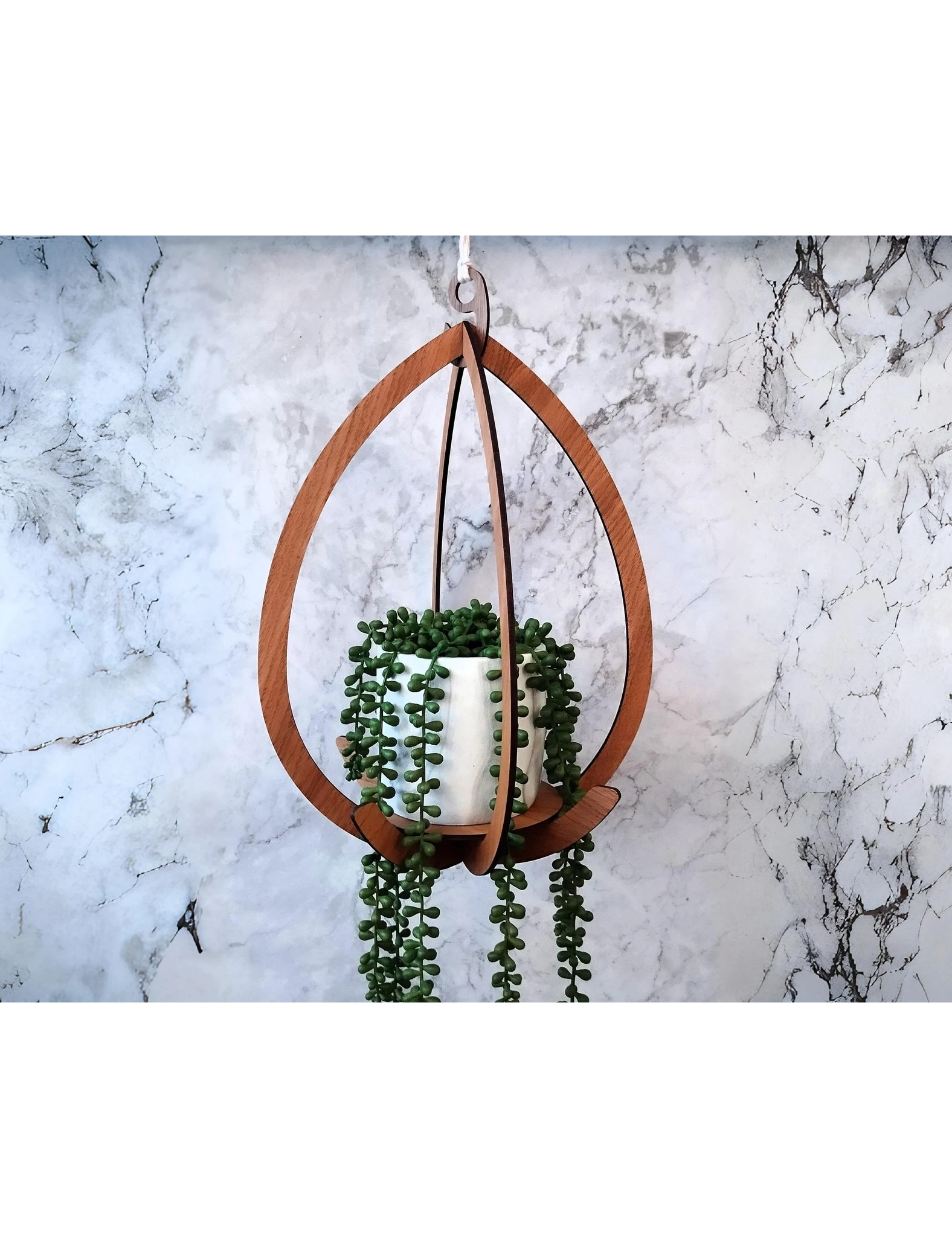 PR SR 11, Wooden Droplet Plant Hanger | Krafted Kingdom