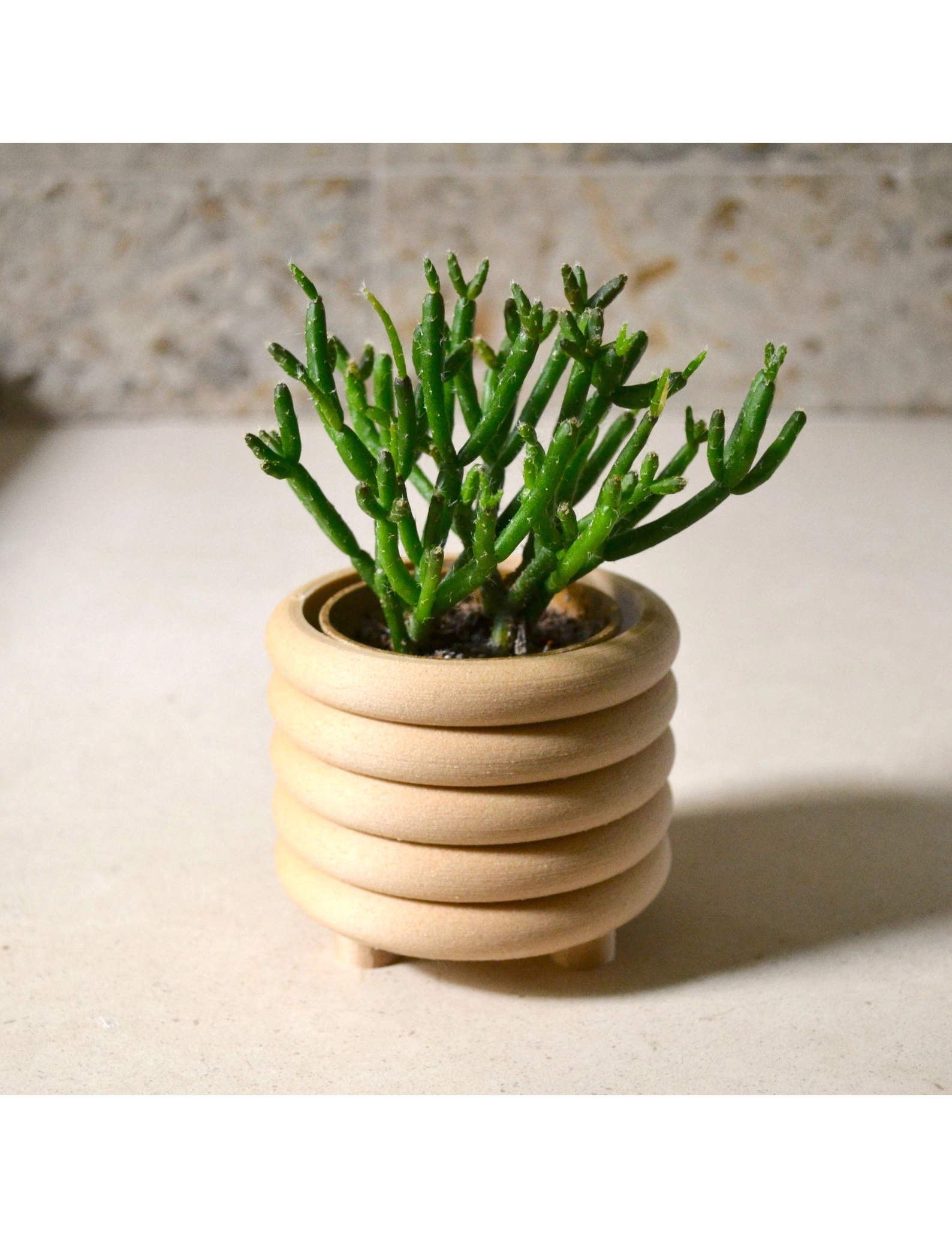 PR SR 3, Wood "Coiled Planter" – Mid Century Modern Indoor Pot, Matte Black Finish, Eco-Friendly Bioplastic, 3D Printed with Recycled Wood