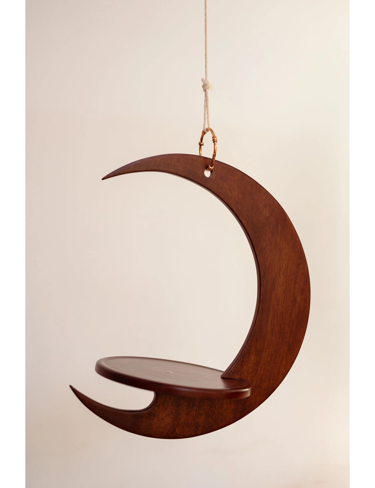 PR SR 55, Crescent Moon Wooden Plant Hanger – Handmade Hanging Shelf for Medium Plants - Image 3