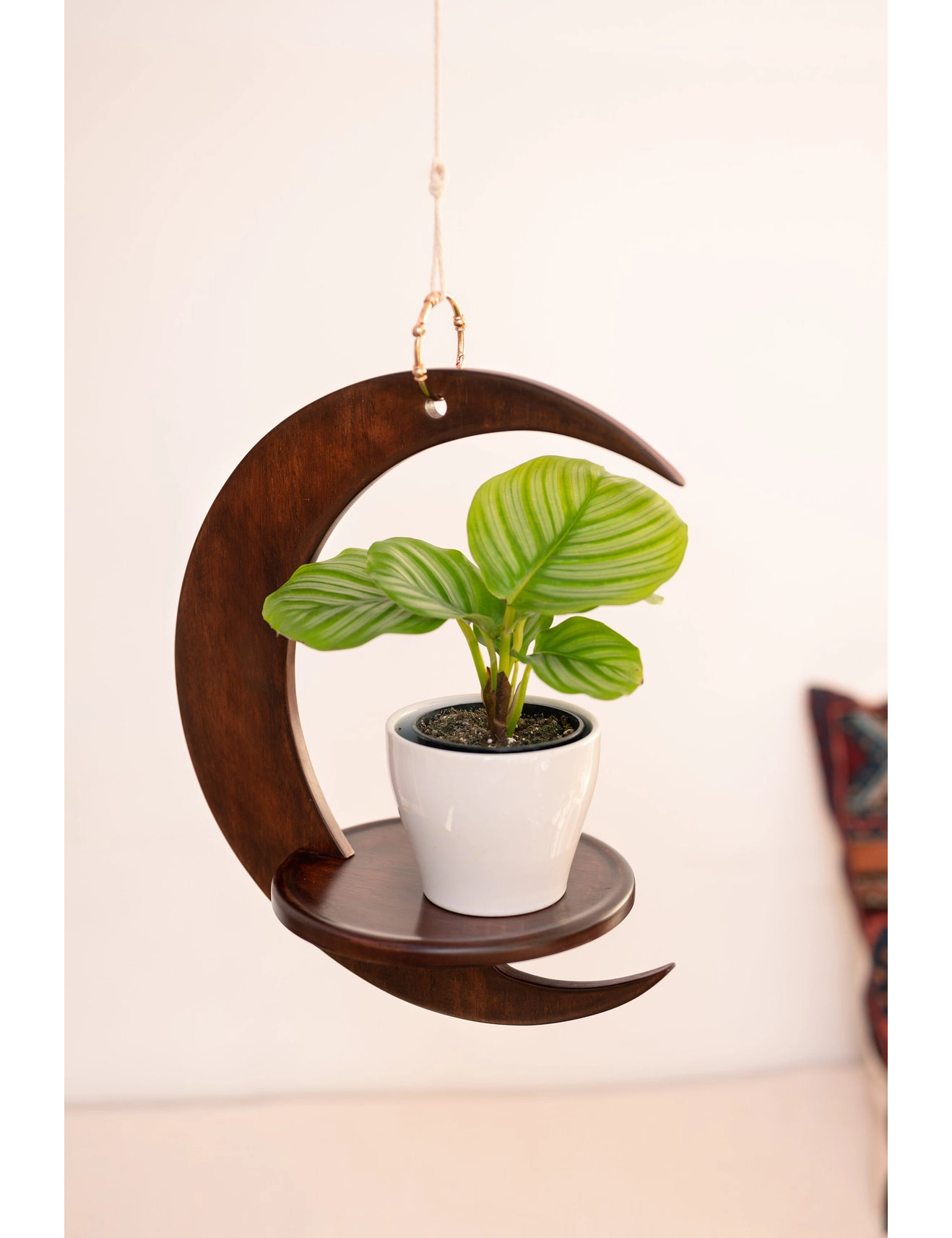 PR SR 55, Crescent Moon Wooden Plant Hanger – Handmade Hanging Shelf for Medium Plants - Image 4