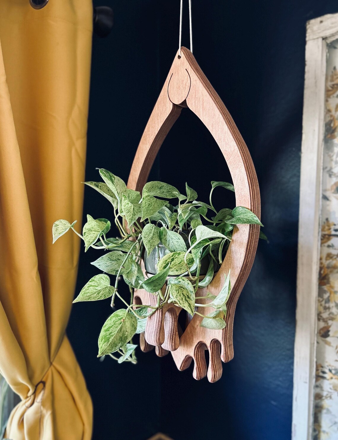 PR SR 58, Wooden Plant Hanger – Fun Handmade Planter Stand - Image 9