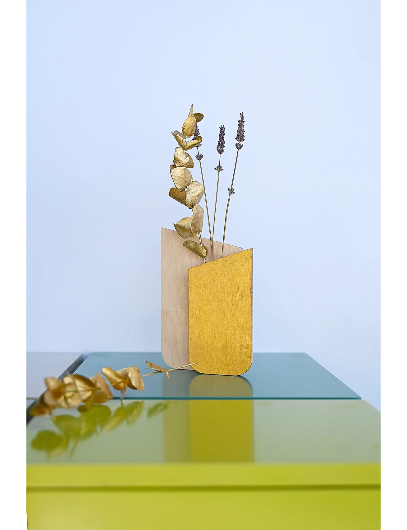 PR SR 61, Slim Geometric Wooden Vase – Dried Flower Holder - Image 9