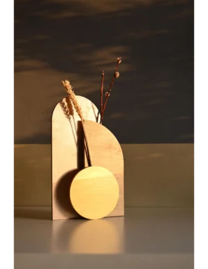 PR SR 65, Slim Wooden Vase in Brown & Gold – Mid-Century Entryway or Bedside Decor