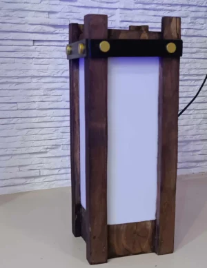 TL SR 17, Wooden Table Lamp with Plexiglass Shade – Handmade Solid Wood Bedside Light, Minimal Desk Lamp