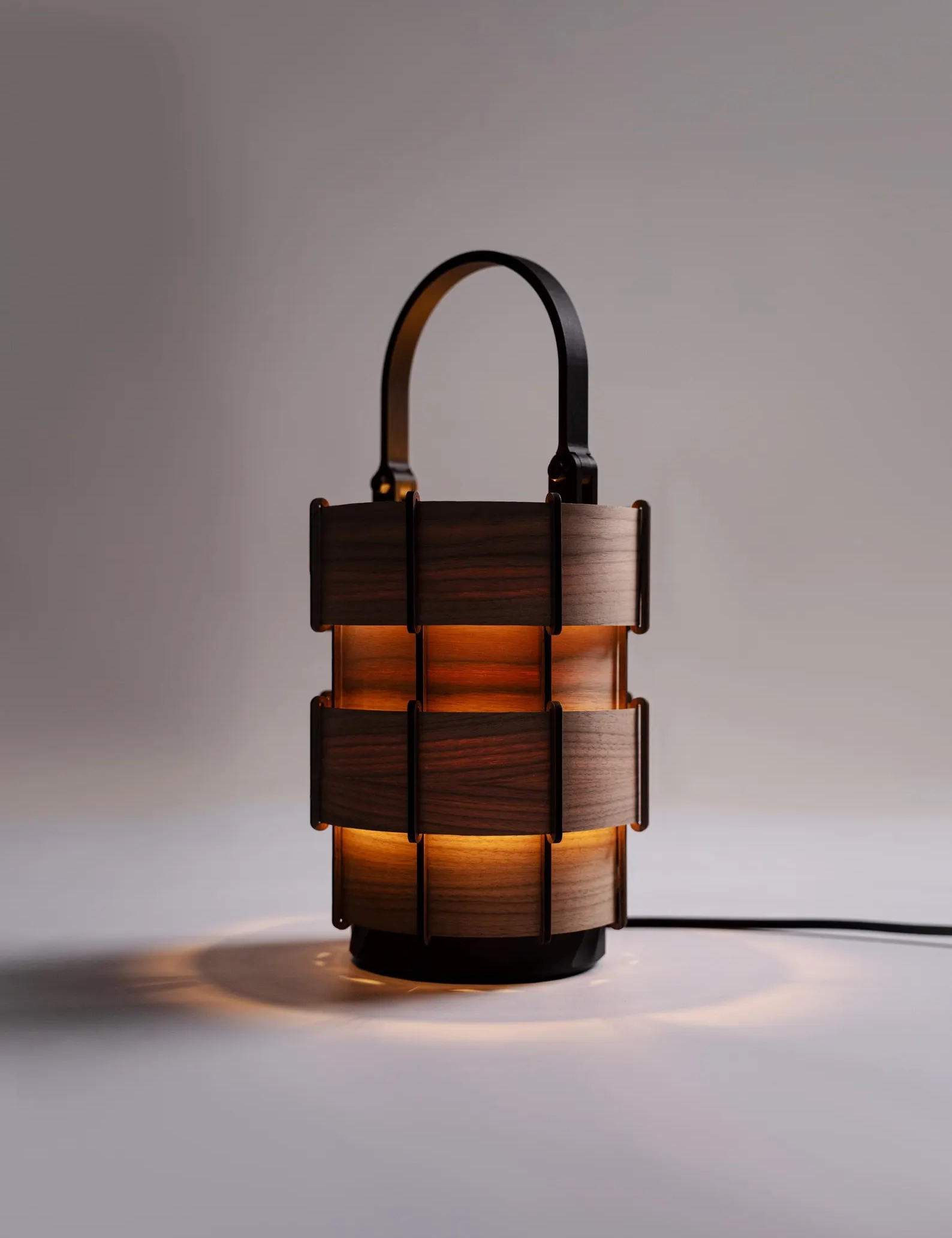 TL Sr 66, Walnut Table Lamp – Handmade Mid-Century Bookshelf & Bedside Light for Modern Decor