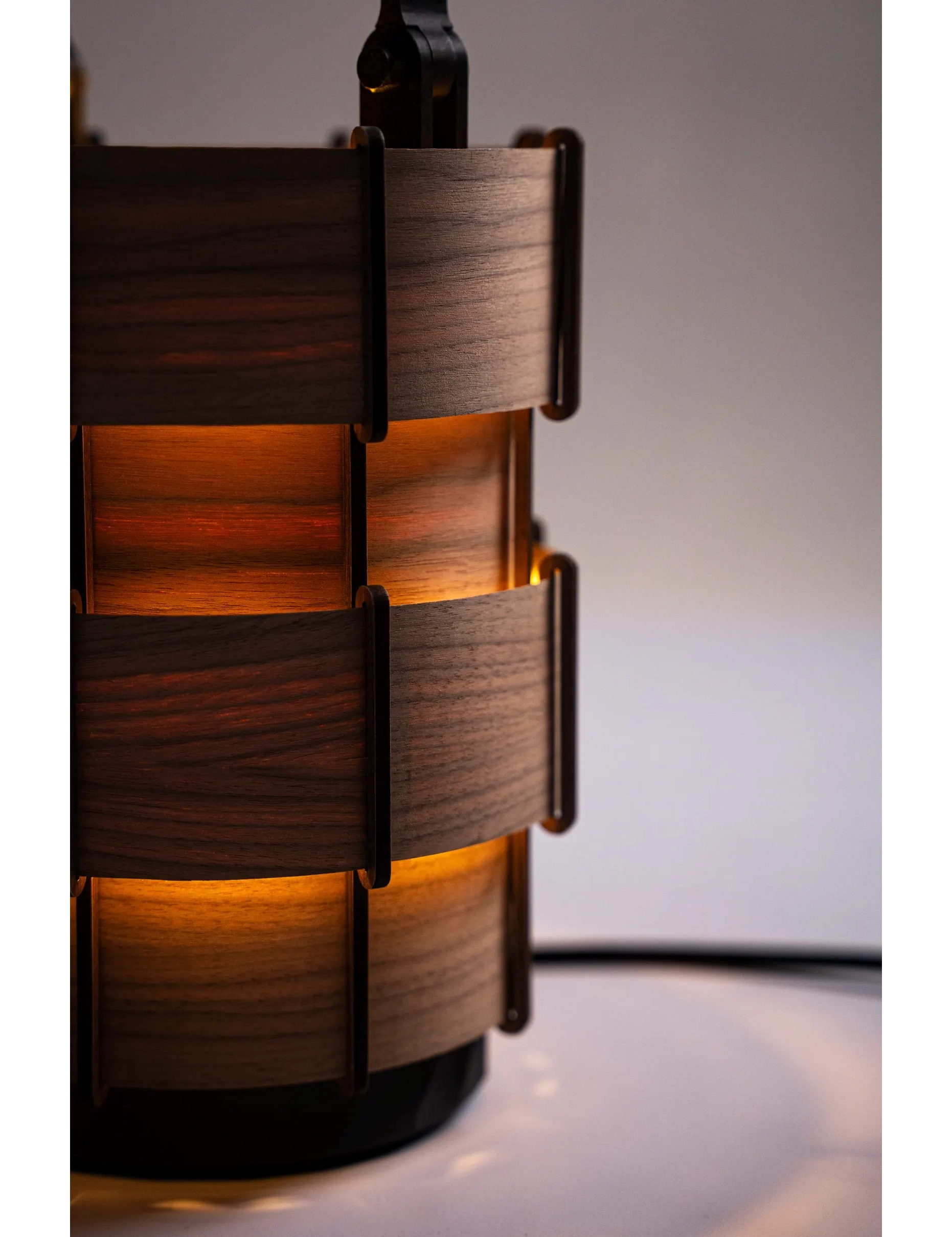 TL Sr 66, Walnut Table Lamp – Handmade Mid-Century Bookshelf & Bedside Light for Modern Decor - Image 5