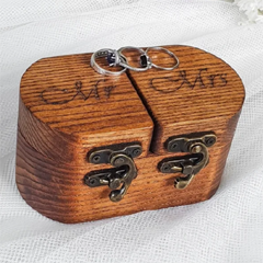 Vintage Styled Ring Box