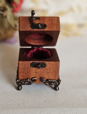 VB SR 5, Premium Styled Luxurious Handmade Keepsake Box (Vintage Look) By Krafted Kingdom